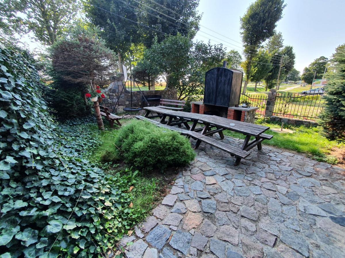 Pensjonat ,,Eden" Charbrowo Extérieur photo